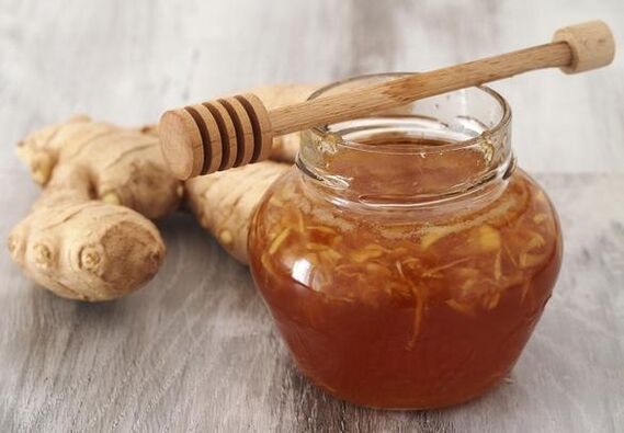 天然蜂蜜与姜根混合可增强功效